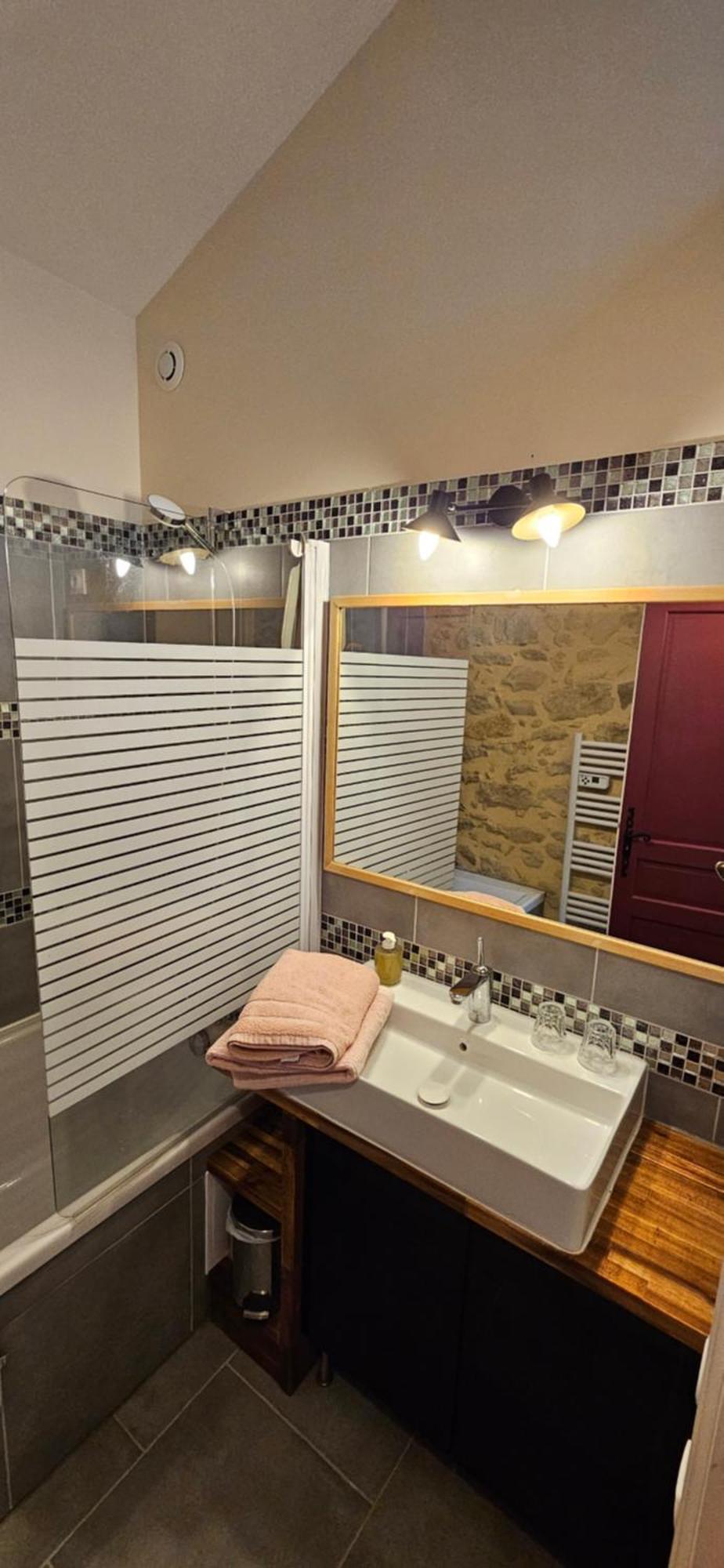 Hotel La Bastide Cardan à Saint-Sulpice-de-Pommiers Extérieur photo