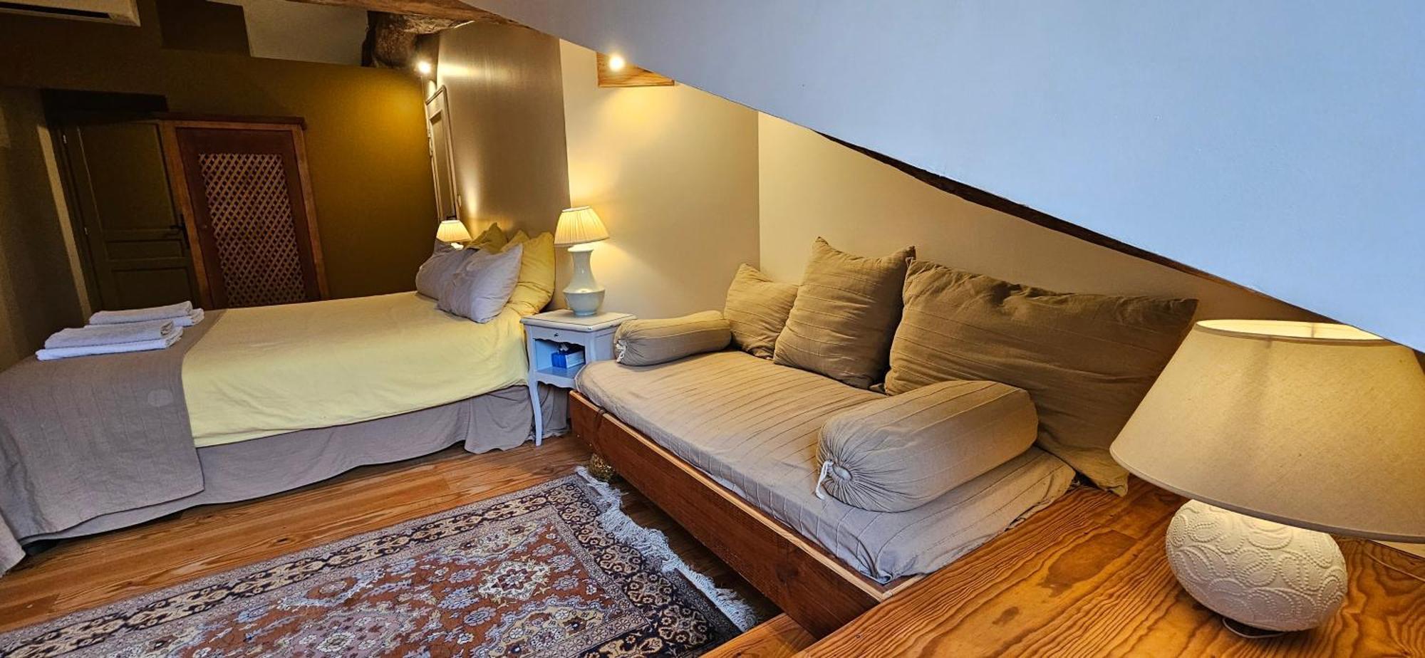 Hotel La Bastide Cardan à Saint-Sulpice-de-Pommiers Extérieur photo