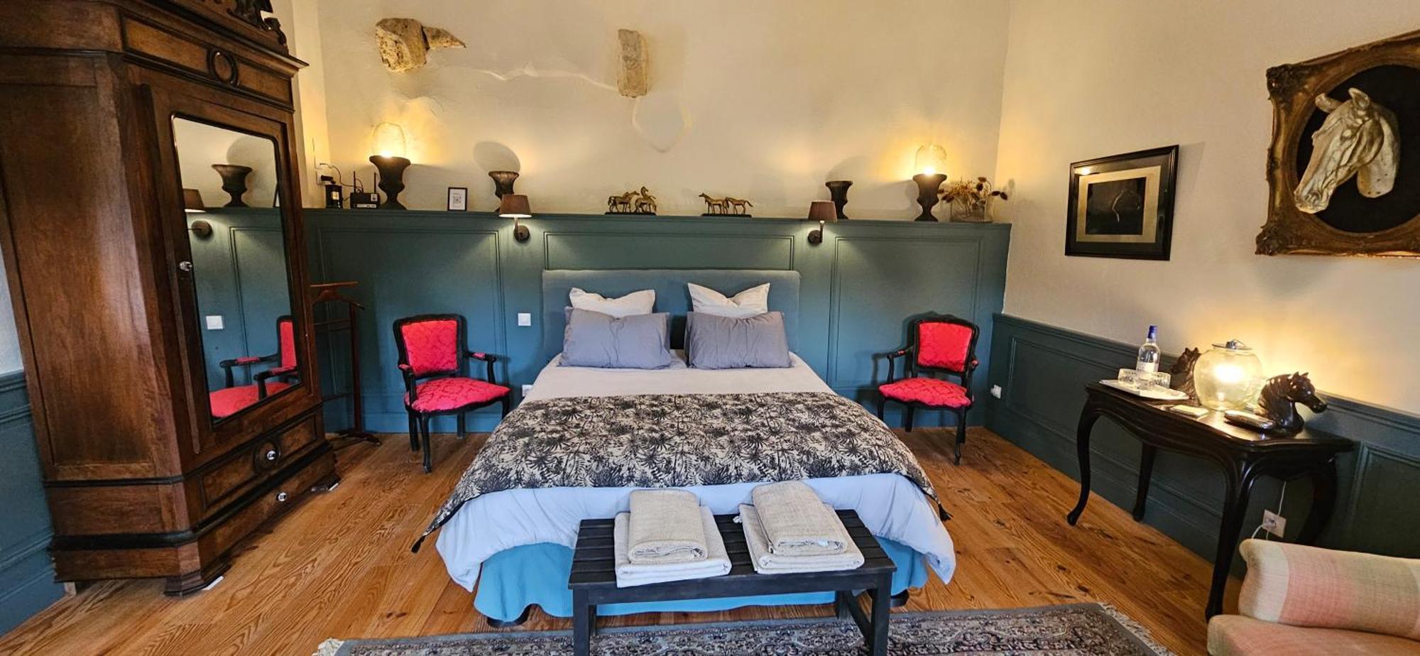 Hotel La Bastide Cardan à Saint-Sulpice-de-Pommiers Extérieur photo