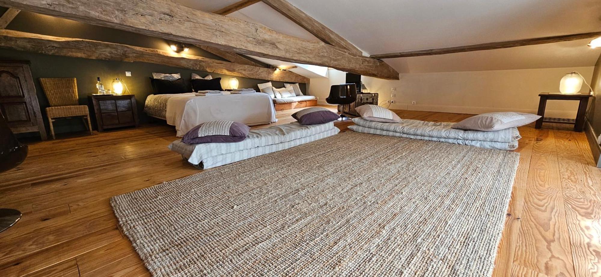 Hotel La Bastide Cardan à Saint-Sulpice-de-Pommiers Extérieur photo